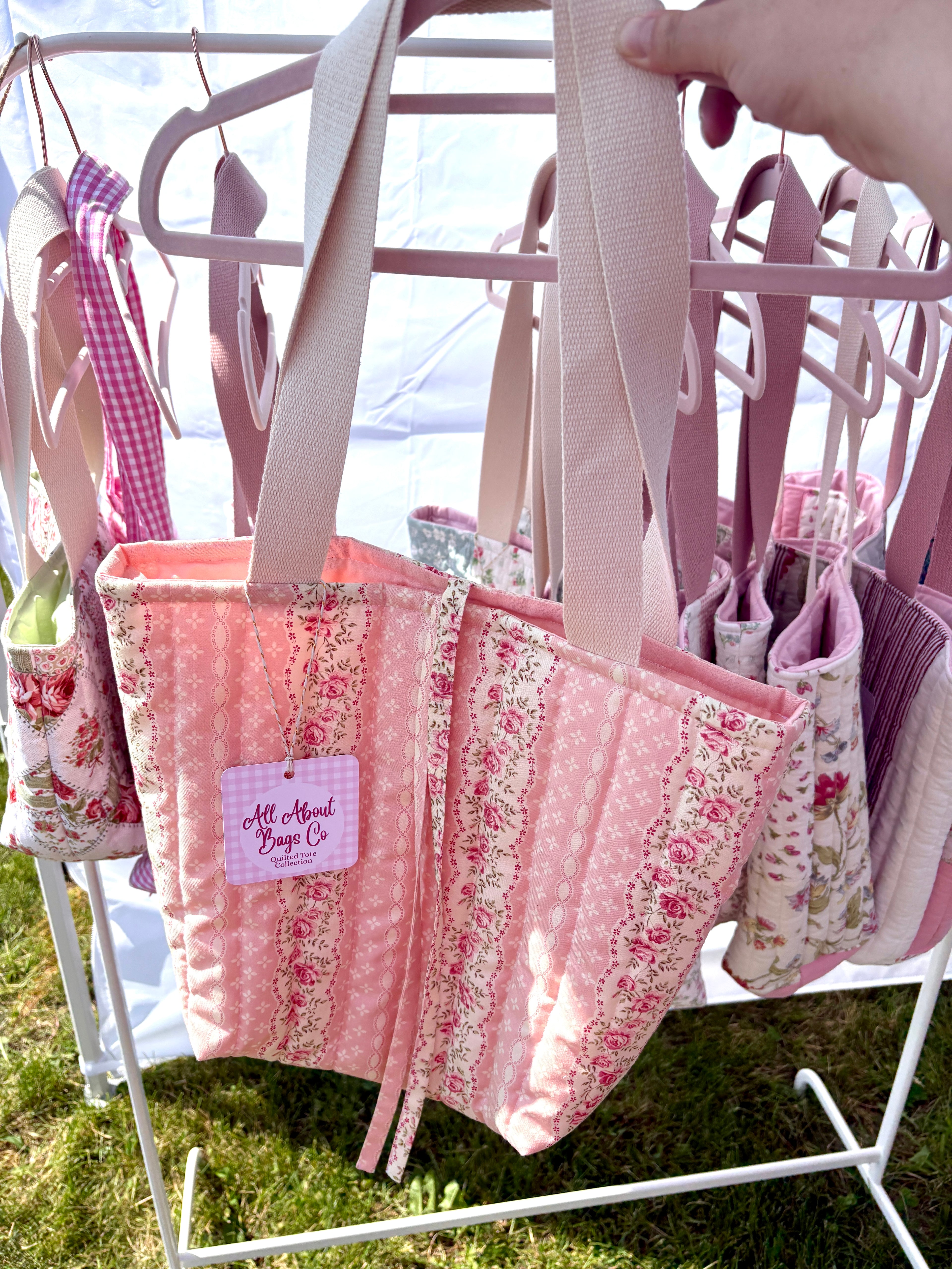 Sac fourre-tout en coton matelassé patchwork floral vert, sac à main de style cottagecore