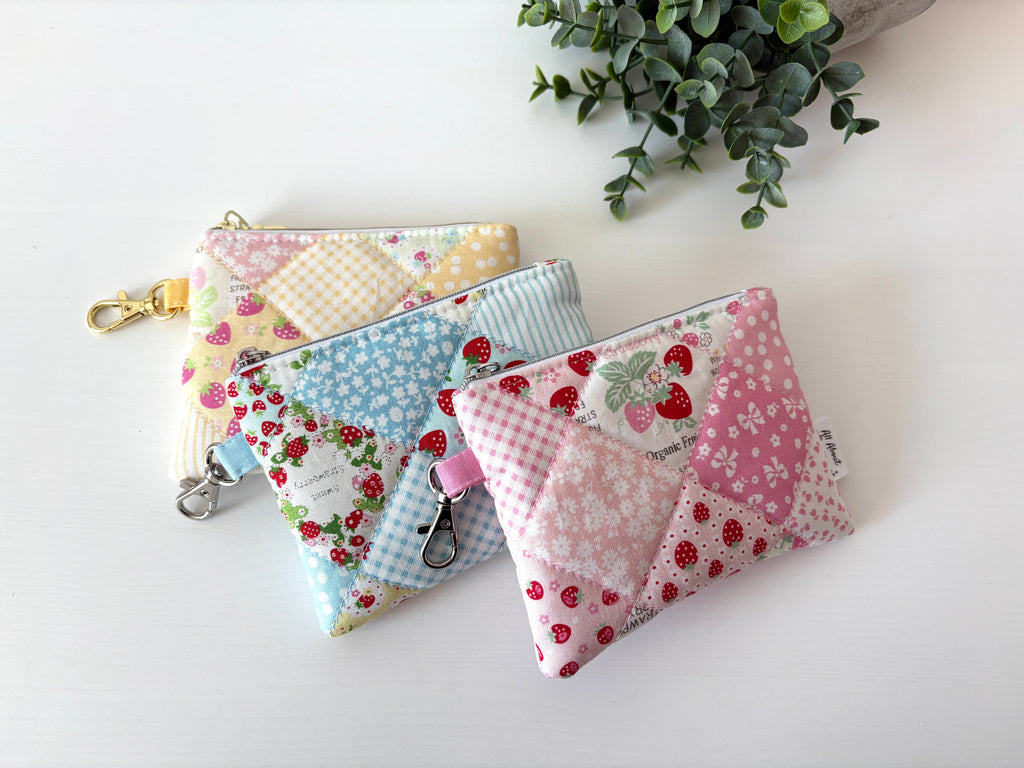 Mini Quilted Zipper Pouch: Strawberry Patchwork Cotton Wallet with pocket and clip - All About Bags Co