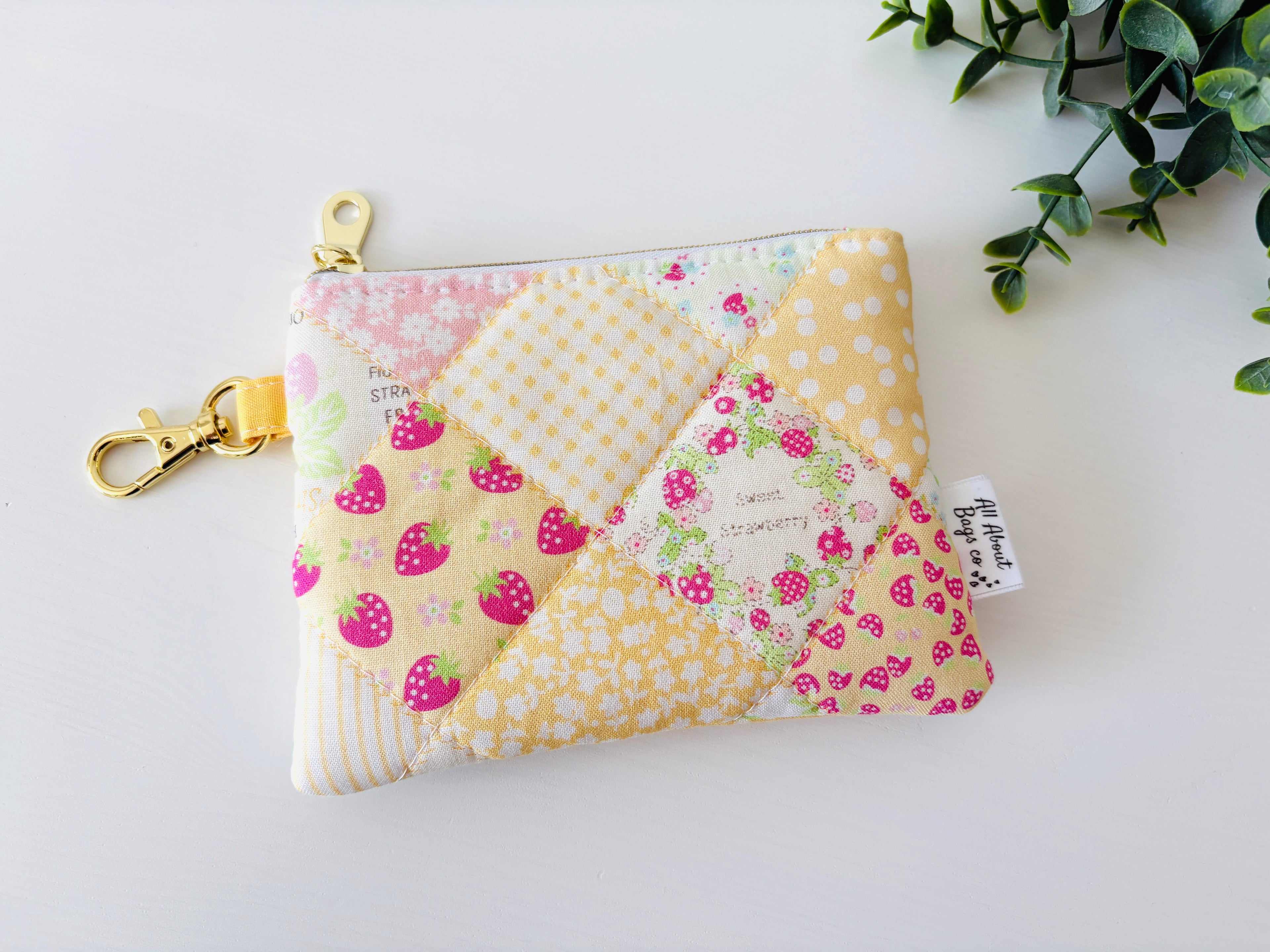 Mini Quilted Zipper Pouch: Strawberry Patchwork Cotton Wallet with pocket and clip - All About Bags Co