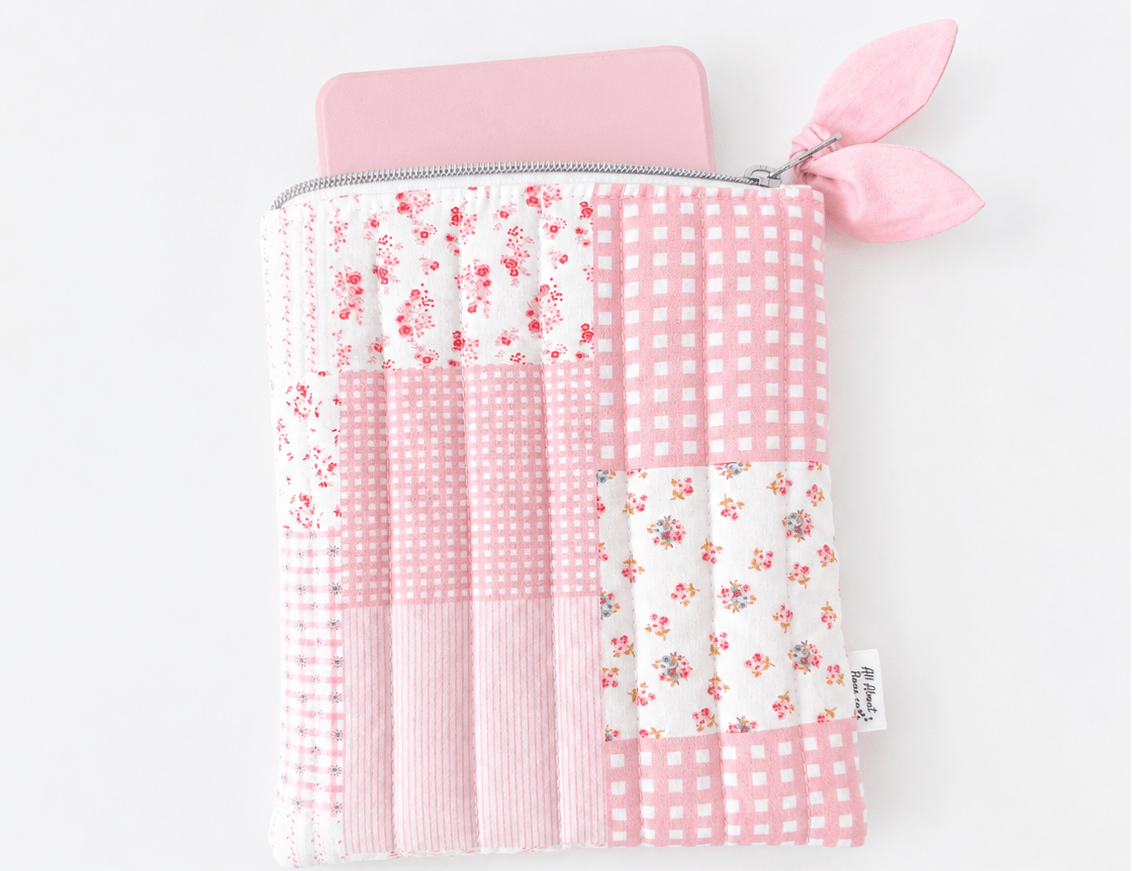 Peach Pink Patchwork Gingham Quilted Kindle Sleeve: Quilted Cotton E-reader Cover - All About Bags Co