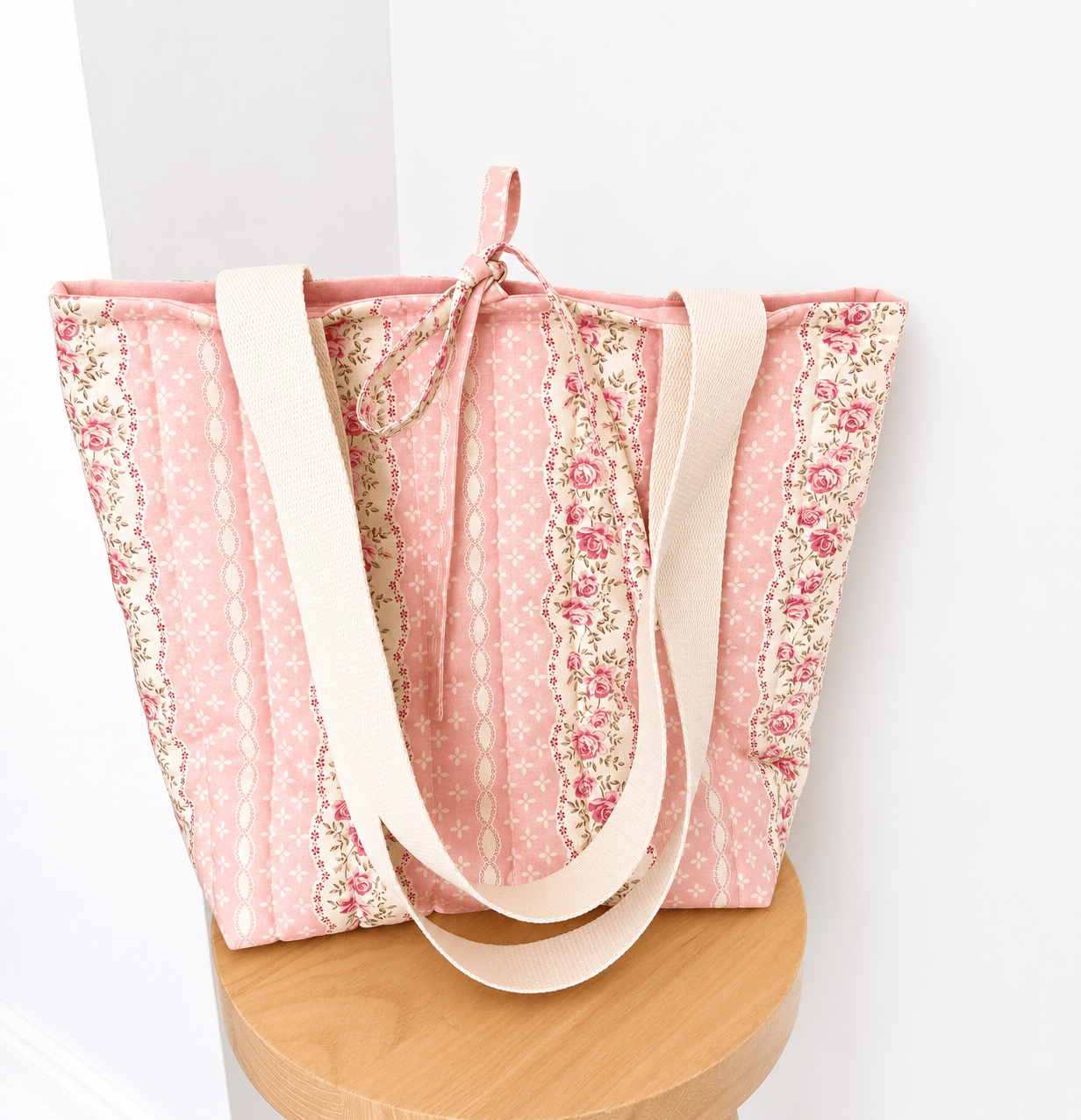 Peach Vintage Floral Quilted Cotton Tote Bag, Cottage core purse - All About Bags Co