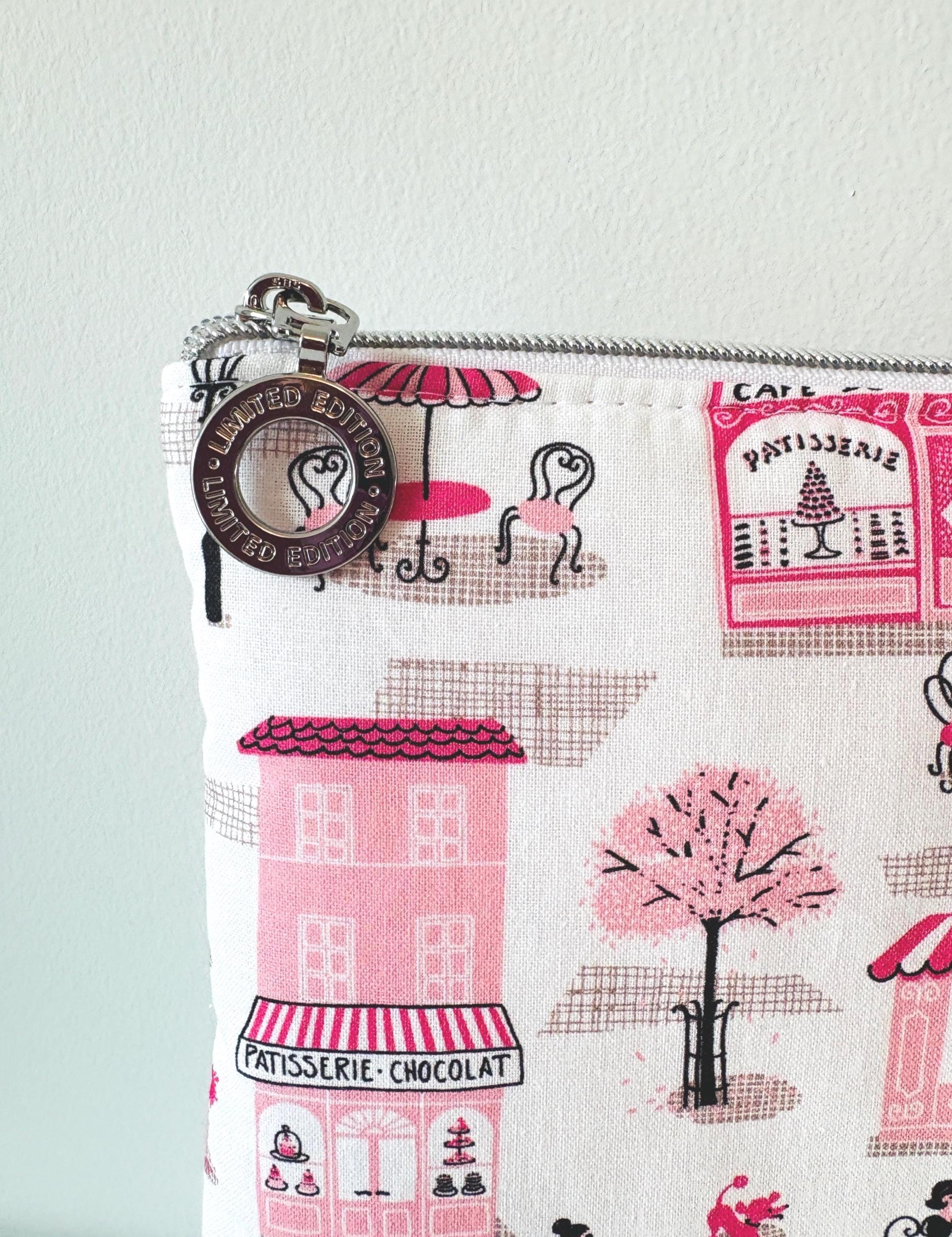 Pink Paris cafe print Kindle Sleeve: Padded E - reader Cover and book sleeve - All About Bags Co
