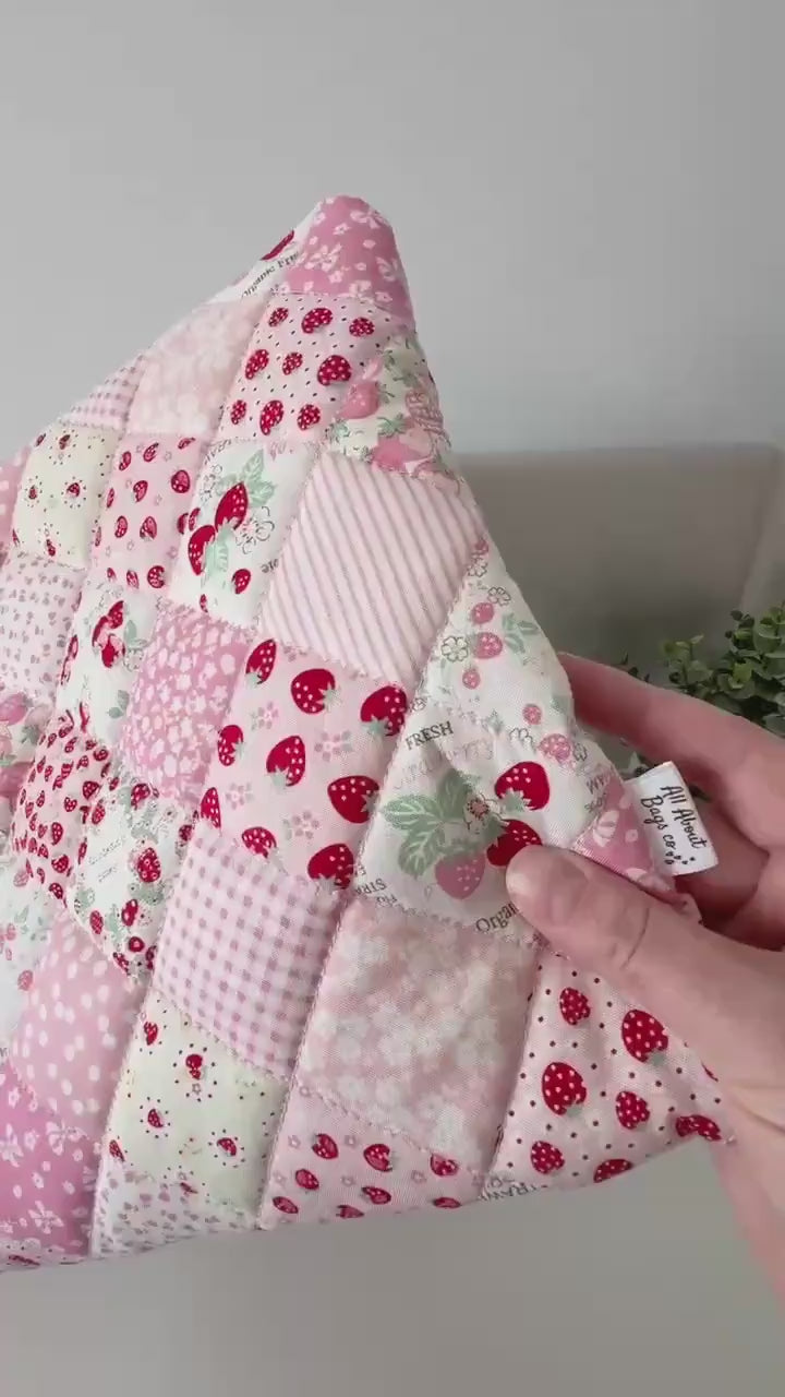 Quilted Strawberry Patchwork I pad and Laptop Sleeve, Pink Puffy Padded Case