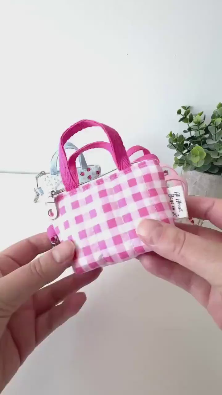 Quilted Air pods/ Pro Case with clip: Strawberry Patchwork mini tote bag charm