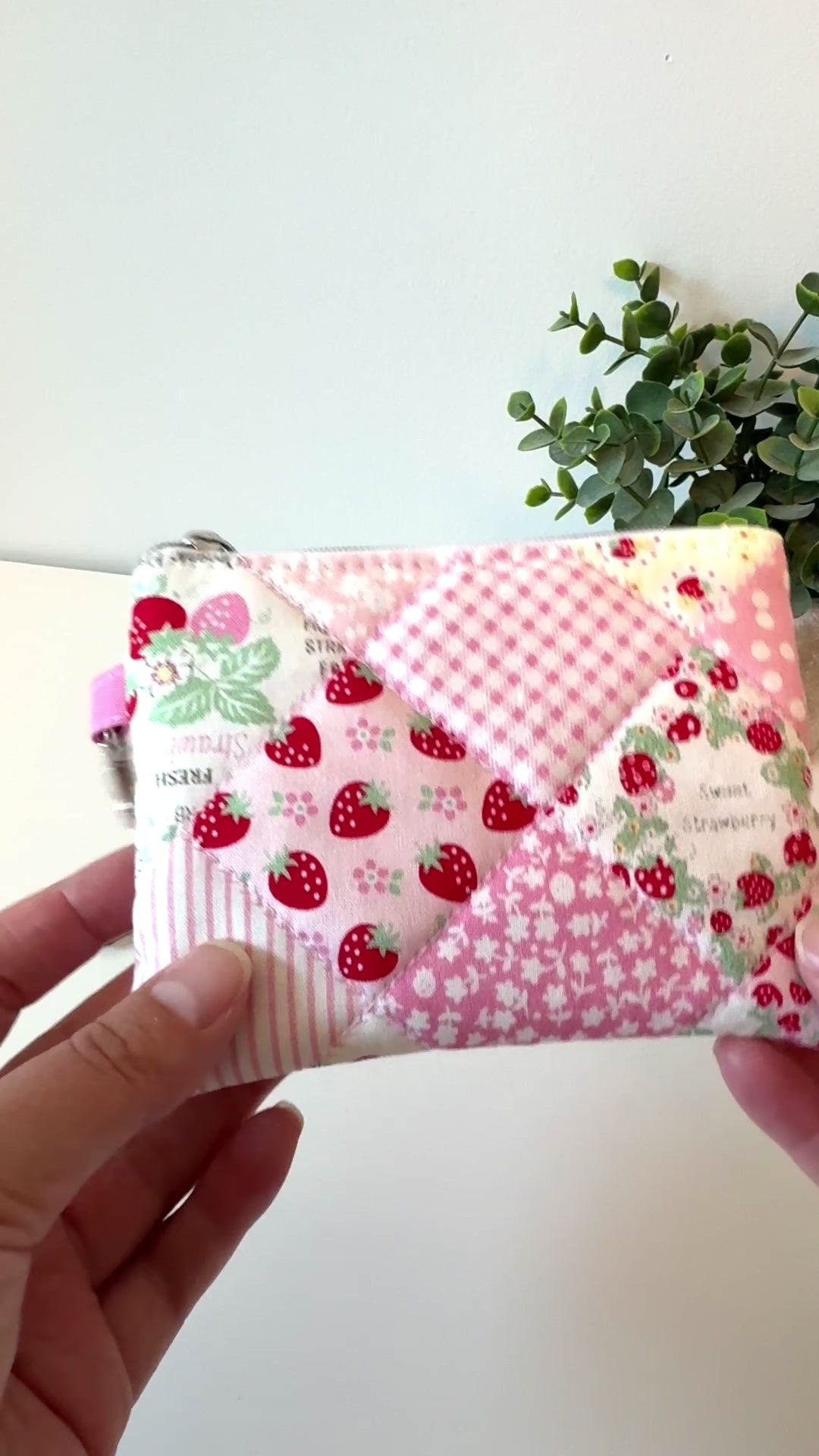 Mini Quilted Zipper Pouch: Strawberry Patchwork Cotton Wallet with pocket and clip