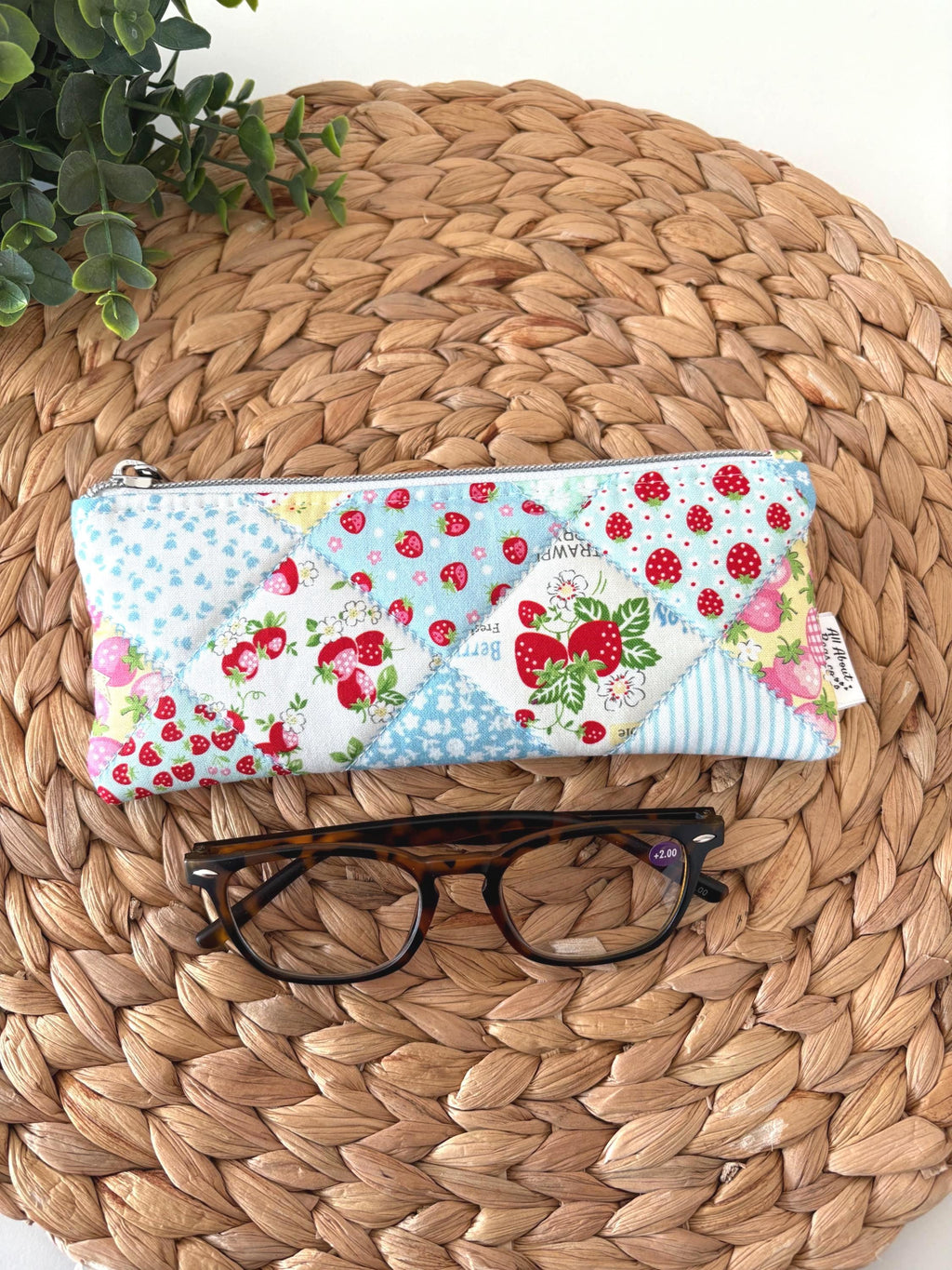 Quilted Sunglasses case: Strawberry Patchwork Pencil case, reading glasses zipper pouch - All About Bags Co