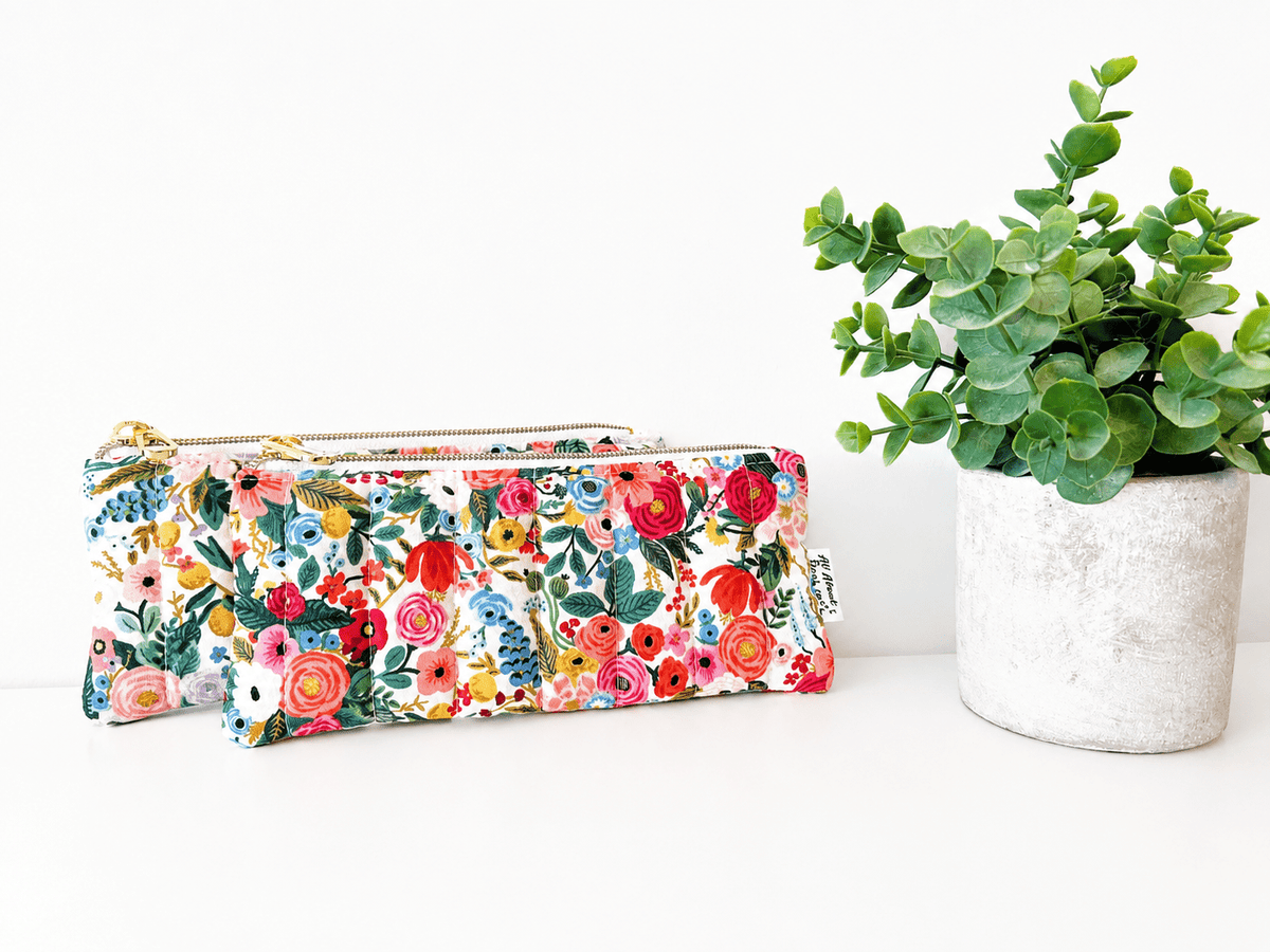 Quilted Sunglasses Case – Strawberry Patchwork Pouch for Reading Glasses, Pencil Case Organizer - All About Bags Co