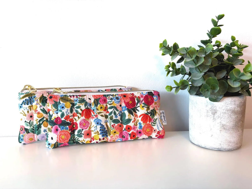 Quilted Sunglasses Case – Strawberry Patchwork Pouch for Reading Glasses, Pencil Case Organizer - All About Bags Co